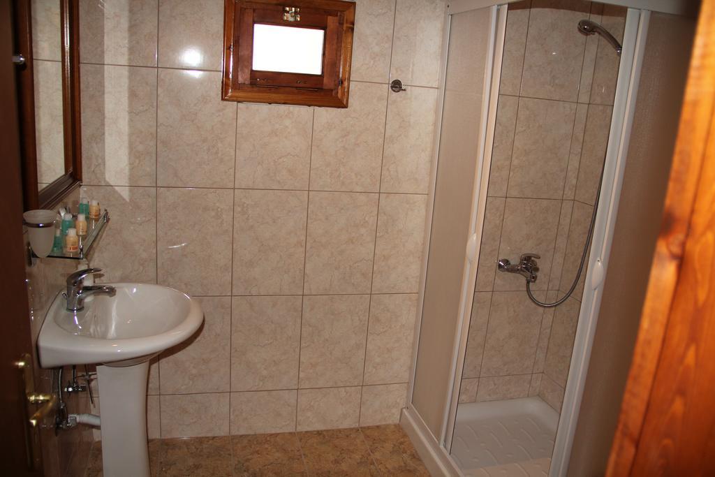 Piges Hotel غليكي المظهر الخارجي الصورة
